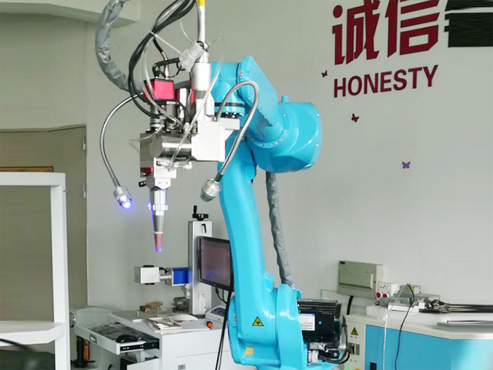 佛山六維機(jī)械人激光焊接機(jī)